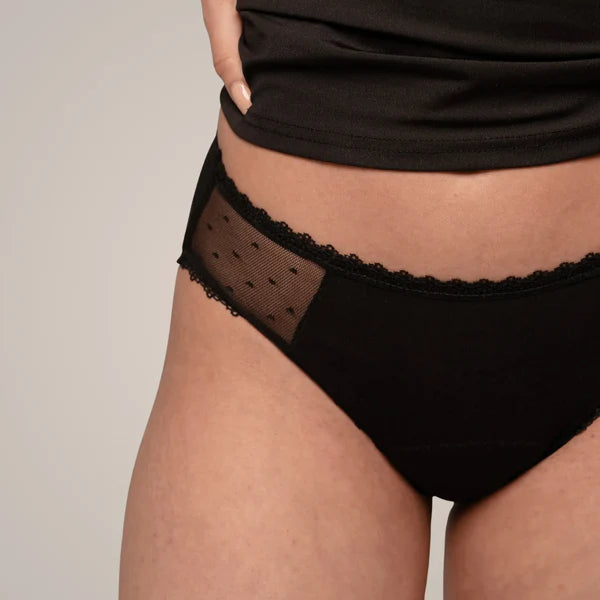 Moonea - Culotte menstruelle échancrée en dentelle
